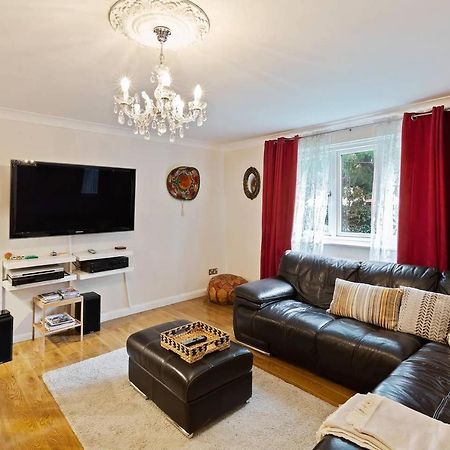 Beautiful And Cosy 2 Bedroom Flat London Eksteriør billede