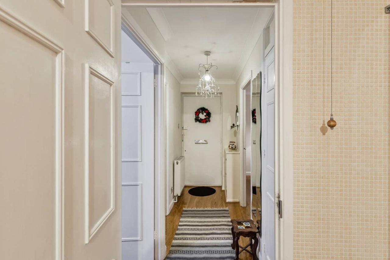 Beautiful And Cosy 2 Bedroom Flat London Eksteriør billede